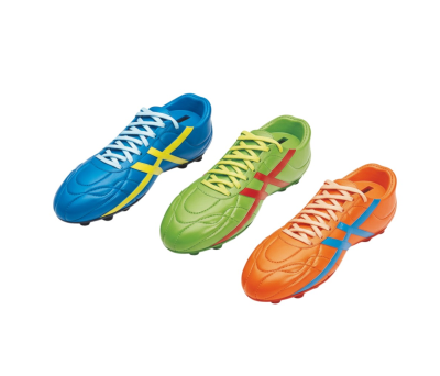 hucha botas de futbol como regalos para los niños invitados